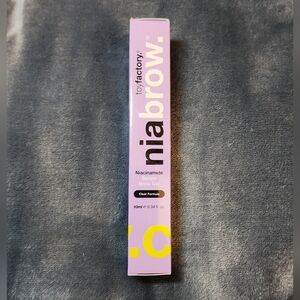 Toyfactory Niabrow Serum Brow Gel